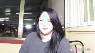 Tini pasi és a szexfüggő milf