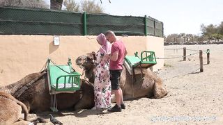 Hatalmas kannás arab picsa baszása