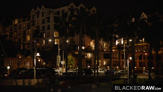 Blackedraw - Tasha Reign imád lovagolni