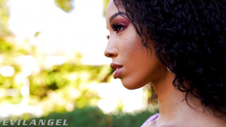 EvilAngel - Gia Derza és Alexis Tae seggbe baszva