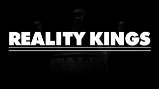 Reality Kings - Mona Azar a méretes seggű kolumbiai milf