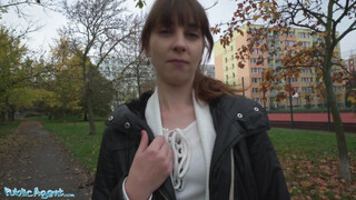 Public Agent - Luna Dark benne van a szexben
