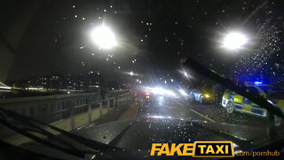 FakeTaxi - metálos picsa nem marad baszatlan