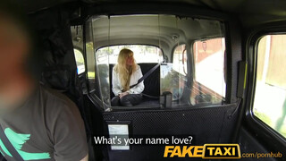 FakeTaxi szőrös muffos vörös nőci