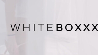 WHITEBOXXX - Clea Gaultier a izgató francia picsa