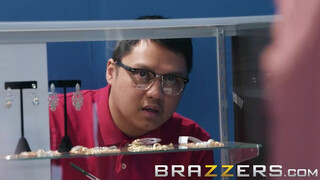 Brazzers - Whitney Wright méretes feneke megdugva