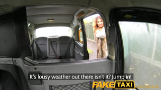 FakeTaxi - igazi aranyásó kiscsaj