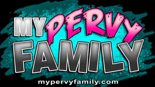My pervy family - rövid hajú nevelő kisasszony