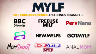 Mylf - Fullos fehérneműs milf peckezik