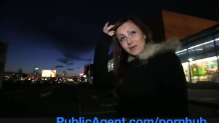 PublicAgent - a parkolóban basztam meg a picsát