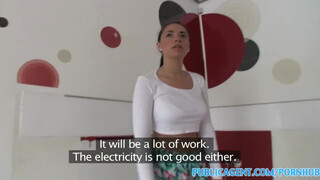 PublicAgent - angol spiné is belemegy a pénzért baszásba