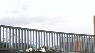 4K HD - Jenna J Ross a sportos tini lány