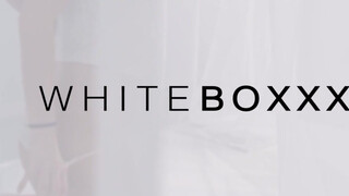 WHITEBOXXX - Olivia Sin lucskos muffja kinyalva