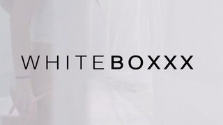 WhiteBoxxx - Ginebra Bellucci hátsó bejáratba kefélve