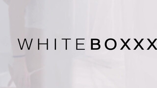 WHITEBOXXX - Nancy gyengéden cidázza