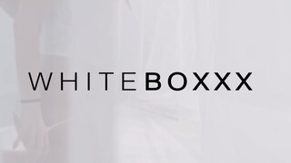 WhiteBoxxx - Bunny Love a vékony magyar cigány csaj