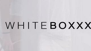 WhiteBoxxx - Vera Wonder a bombázó magyar hölgyemény