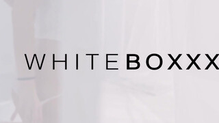 WHITEBOXXX - Anie Darling hármasban baszik
