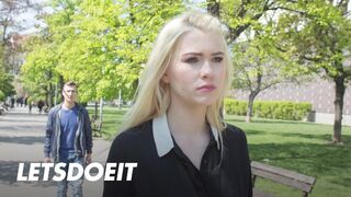 Szexy lengyel világos szőke Misha Cross cidázza a külföldi vastag fazt külföldön és jól meglovagolja