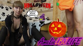 Pici boszorkány megidézi a hatalmas dákót és alaposan megbasszák, hogy beleélvezzen a puncijába - halloween 2020